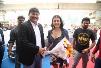 Samantha Launch Oneplus Mobiles At Big C  title=