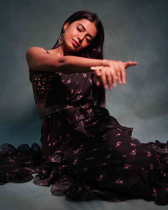 Shivani Rajashekar | Album Details